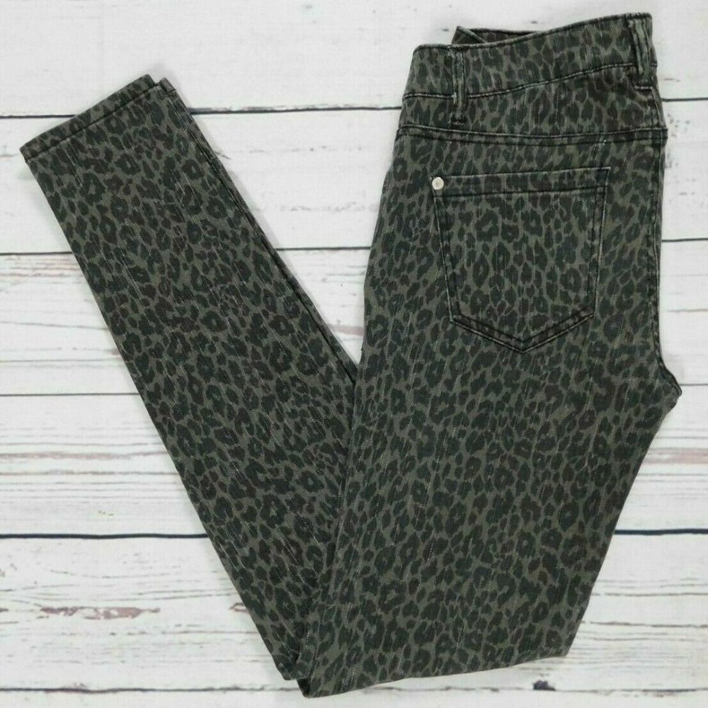 Fire Los Angeles Gray Black Animal Print 5 Pocket Skinny Jeans - Size 5